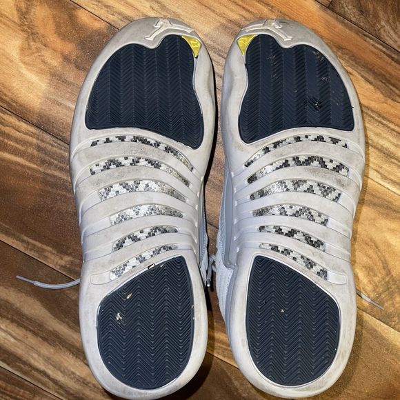 Nike Air Jordan 12 Low Retro \'Wolf Grey\' SKU: 308317 002 Size 13 main image 4